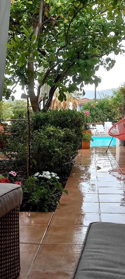 Anemos Junior Suite Skopelos Town Exterior photo
